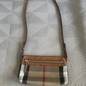 Burberry crossbody bag🌟